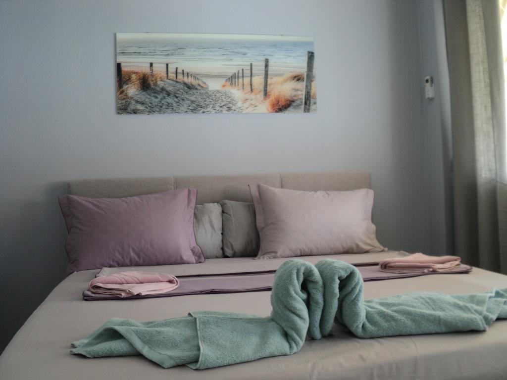 Serenada Apartment Nea Iraklitsa Esterno foto