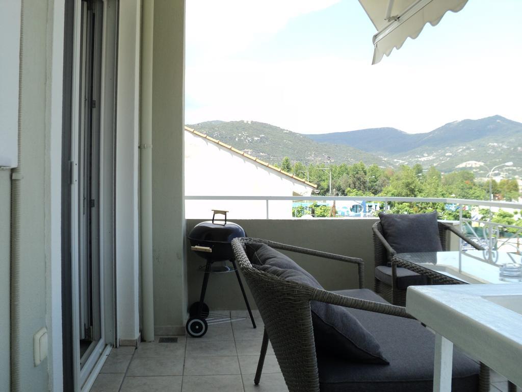 Serenada Apartment Nea Iraklitsa Esterno foto